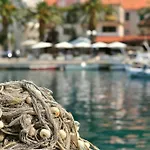 In Mit Meerblick, Terrasse, Klimaanlage, W-lan 4492-3 * Podgora (Split-Dalmatia)