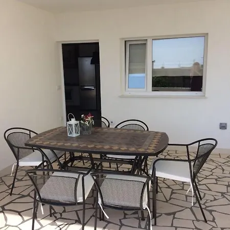 In Mit Meerblick, Terrasse, Klimaanlage, W-lan 4492-3 Apartment *