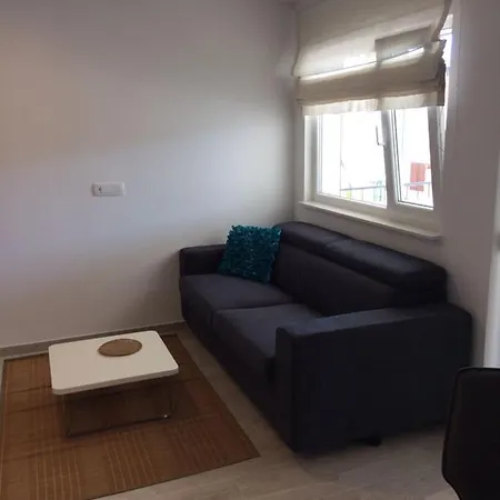 Apartment In Mit Meerblick, Terrasse, Klimaanlage, W-lan 4492-3 Podgora