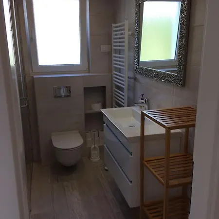 In Mit Meerblick, Terrasse, Klimaanlage, W-lan 4492-3 Apartment
