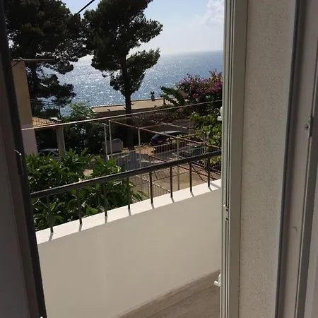 Apartment In Mit Meerblick, Terrasse, Klimaanlage, W-lan 4492-3 Podgora