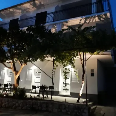 In Mit Meerblick, Terrasse, Klimaanlage, W-lan 4492-3 Appartement