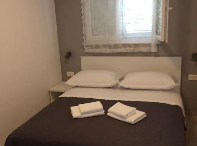 In Mit Meerblick, Terrasse, Klimaanlage, W-lan 4492-3 Podgora (Split-Dalmatia)